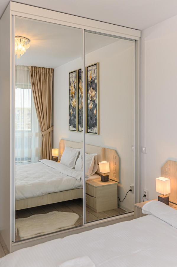 Rentforcomfort Dynamic Apartment Braşov Extérieur photo