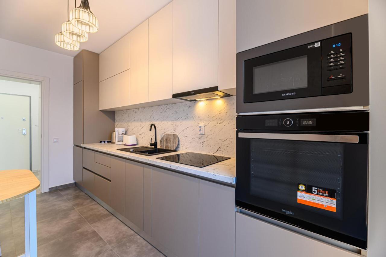 Rentforcomfort Dynamic Apartment Braşov Extérieur photo